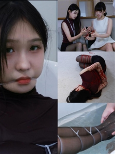 [Bette] Red wool bondage