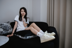 Foot Joy Photography Issue 56: Model Chu Ran (Pairing: white T-shirt, white skirt, skate shoes, white cotton socks, bare feet)